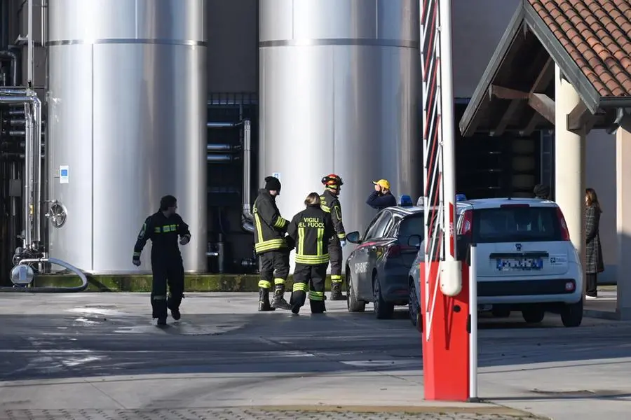 I soccorsi nel caseificio di Orzinuovi