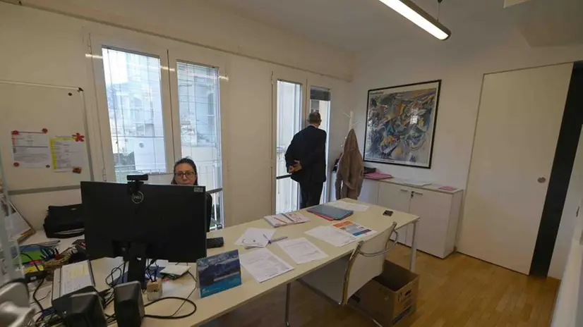 L'inaugurazione del centro multiservizi in via Allegri a Brescia