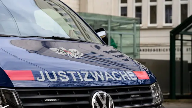 epa11849540 A Judicial guard's vehicle in Vienna, Austria, 24 January 2025. The Vienna Regional Criminal Court is expected to decide on the request made by the Economic and Corruption Prosecutor's Office (WKStA) to hold Austrian businessman Rene Benko in pre-trial detention. Austrian tycoon Rene Benko, founder of the Signa group, was arrested on 23 January over suspected fraud. EPA/MAX SLOVENCIK