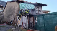 Incendio in un'abitazione a Bione