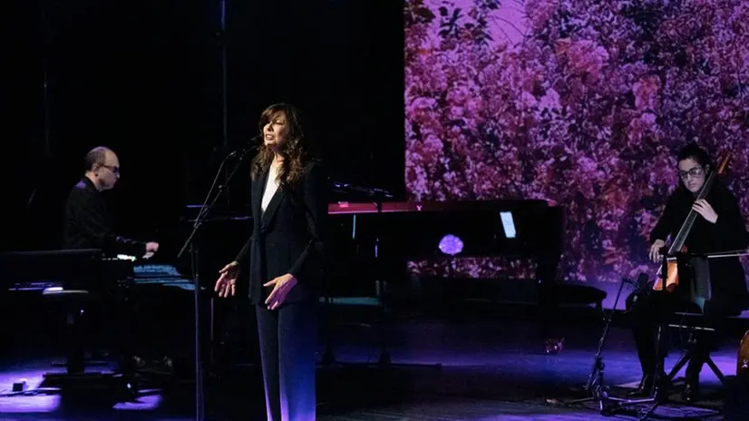 Il concerto di Alice al Teatro Borsoni