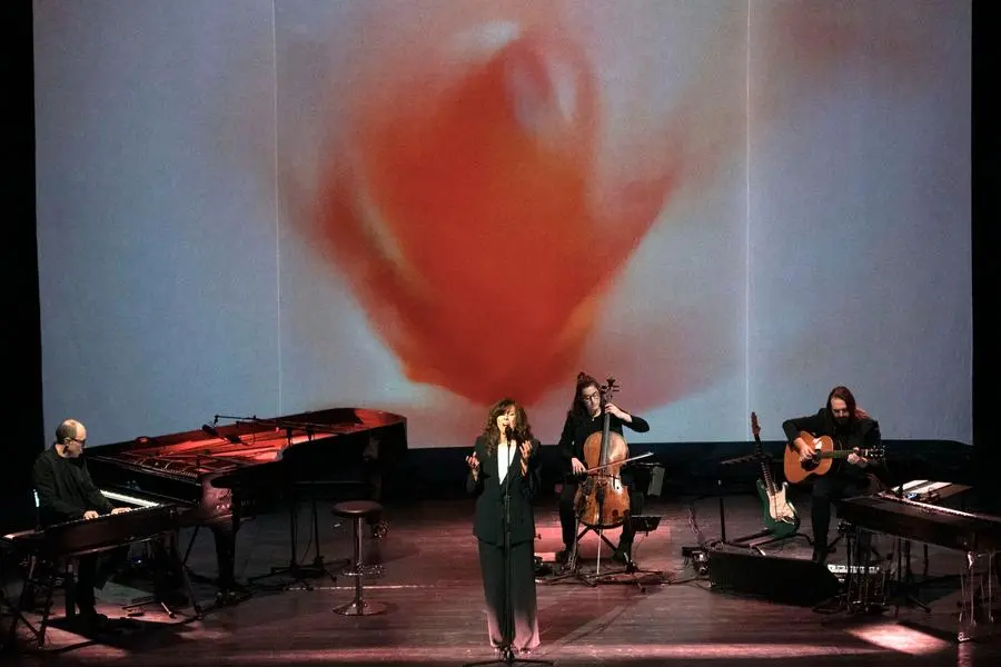 Il concerto di Alice al Teatro Borsoni