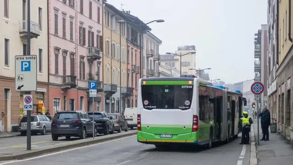 Cremona, l'incidente mortale in via Dante - © La Provincia di Cremona