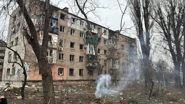 epa11831098 A handout picture made available by the Dnipropetrovsk Regional State Administration shows the damage following a shelling in Kryvyi Rih, Ukraine, 17 January 2025, amid the ongoing Russian invasion. At least four people died and six others were injured in the shelling of educational and residential buildings, according to the State Emergency Service. EPA/Dnipropetrovsk Regional State Administration HANDOUT HANDOUT EDITORIAL USE ONLY/NO SALES