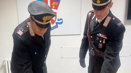 ROMA, MONTEROTONDO - DROGA CAMUFFATA DA FOTO DI DOLCI. CARABINIERI ARRESTANO 4 PERSONE GRAVEMENTE INDIZIATE DI SPACCIO.