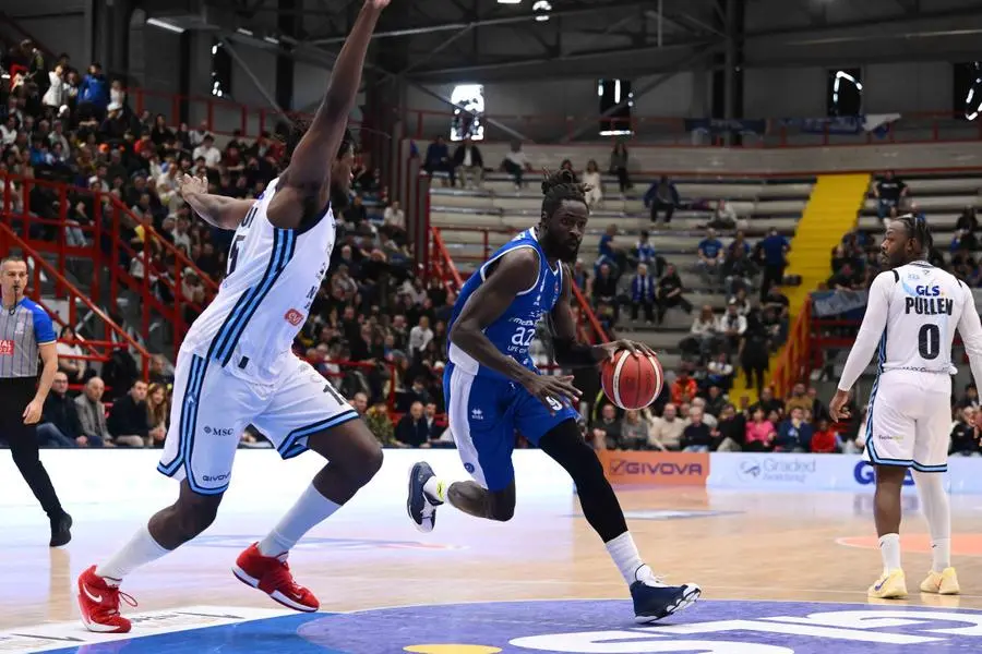 Basket serie A: le immagini di GeVi Napoli-Germani Brescia