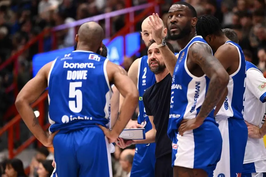 Basket serie A: le immagini di GeVi Napoli-Germani Brescia