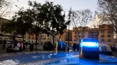 Polizia sul luogo dell’accoltellamento tra minori a piazza Testaccio, Roma, 23 gennaio 2025. ANSA/RICCARDO ANTIMIANI