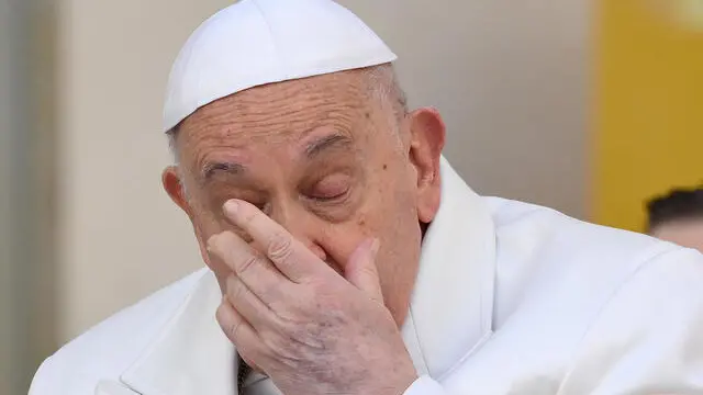 Pope Francis arrives to lead the weekly general audience in Saint Peter's Square, Vatican City, 06 March 2024. ANSA/ETTORE FERRARI