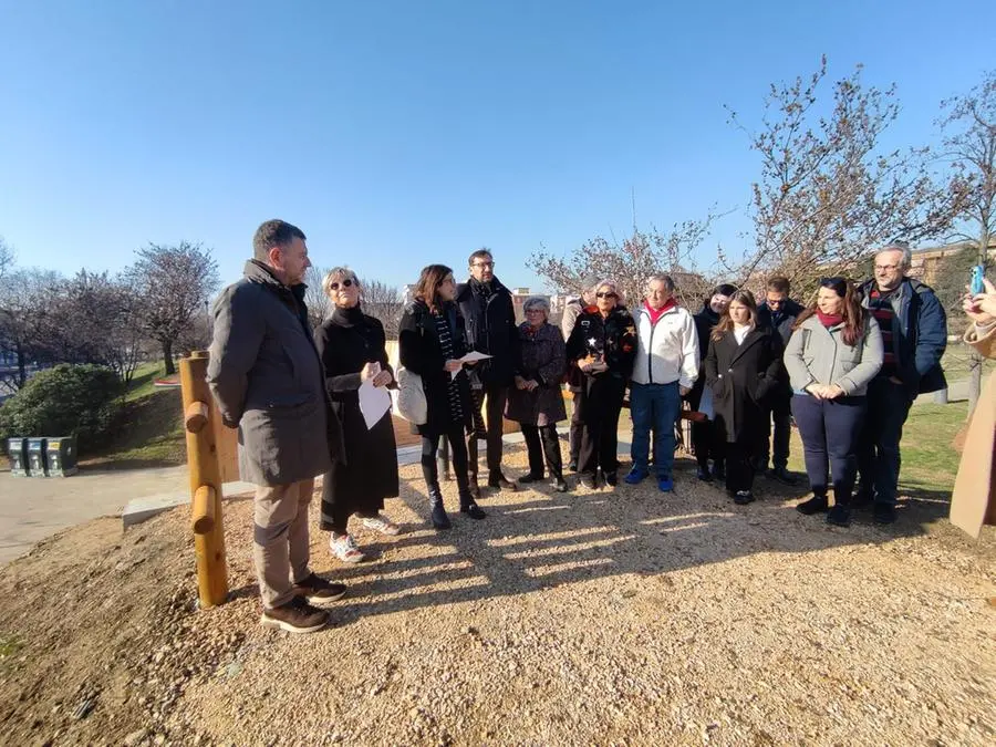 Taglio del nastro al parco Pescheto