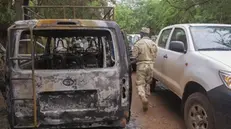 epa04880198 A soldier from Mali surveys the scene of a terrorist attack at hotel Byblos in Sevare, Mali, 11 August 2015. Twelve people comprising of five terrorists, five Mali soldiers and two foreigners were killed in a hostage siege at the hotel Byblos on 07 August 2015. Terrorists seiged the Byblos resulting in Mali government troops having to storm the hotel. One of the foreign victims was reported to be a member of the UN peacekeeping mission (MINUSMA) and one was from South Africa. This attack is the third assault in a week. Mali is still trying to restore stability following the advance of Al-qaeda linked fighters which led to a war in 2013. A peace deal agreed to in June 2015 was hoped to end years of unrest and ethnic divisions. EPA/STR