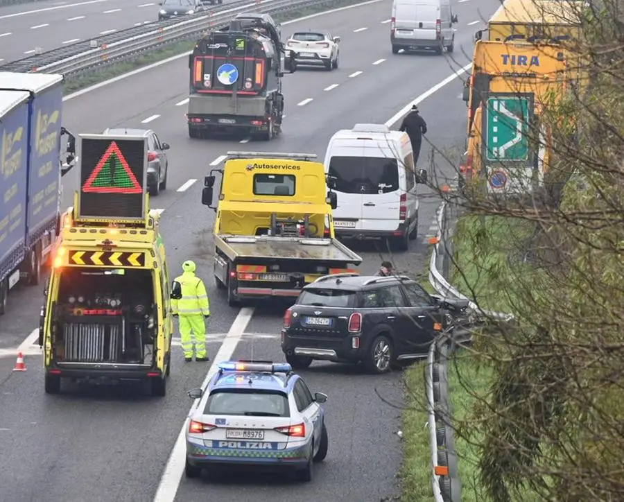 L'ingorgo di traffico dopo l'incidente in A4