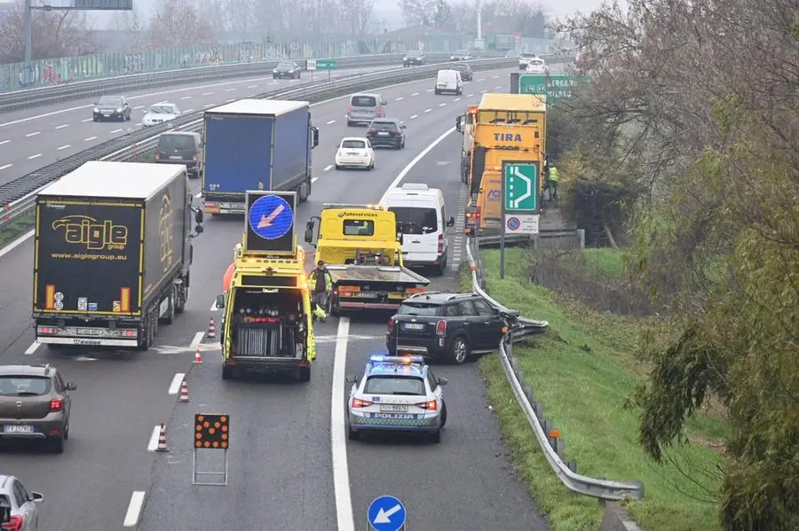 L'ingorgo di traffico dopo l'incidente in A4