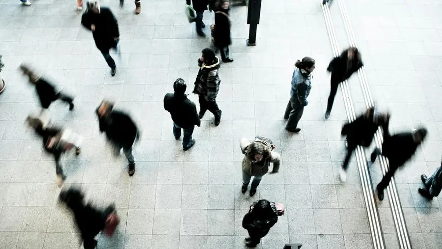 La maggior parte delle persone pensa solo a sé stessa - Foto Unsplash © www.giornaledibrescia.it