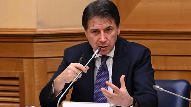 Giuseppe Conte, nel corso della presentazione del libro di Gianluca Ferrara, 'Il peccato originale di Israele' a Montecitorio, Roma 14 gennaio 2025. ANSA/MAURIZIO BRAMBATTI