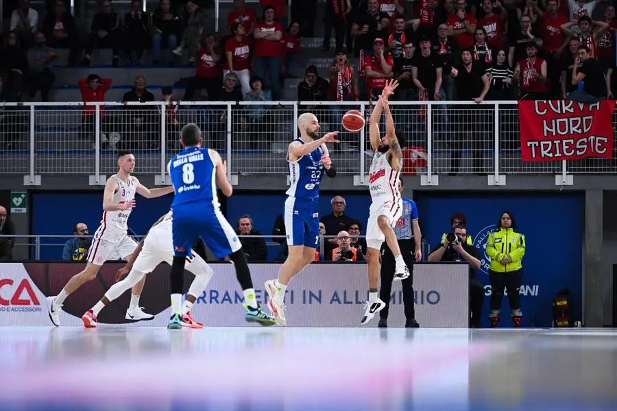 SPORT BASKET BRESCIA Germani Pallacanestro Brescia  Pallacanestro Trieste   NELLA FOTO   Miro Bilan       09-02-2025 Checchi@newreporter