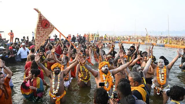 epa11871890 A handout photo made available by the Uttar Pradesh (UP) Information Department shows Hindu ascetic holy men, known as Naga Sadhus, taking part in a procession before performing a sacred bathing ritual, or 'Shahi Snan', on the occasion of Basant Panchami, during the Kumbh Mela festival at Sangam, the confluence of the holy rivers Ganges, Yamuna and Saraswati; in Prayagraj, Uttar Pradesh state, India, 03 February 2025. According to the UP Information Department, around 7.1 million devotees took the holy dip. EPA/UTTAR PRADESH INFORMATION DEPART HANDOUT HANDOUT EDITORIAL USE ONLY/NO SALES