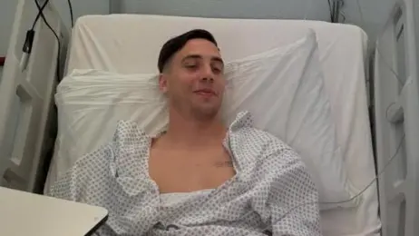 Nicola Galelli sul letto d'ospedale © www.giornaledibrescia.it