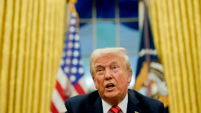 epa11887136 US President Donald Trump during an executive order signing in the Oval Office of the White House in Washington, DC, USA, on 10 February 2025. Trump plans to impose 25% tariffs on all US imports of steel and aluminum, broadening his trade restrictions to some of the countryâ€™s top trading partners and seeking to protect domestic industries that helped him win battleground states last year. EPA/ALEXANDER DRAGO / POOL