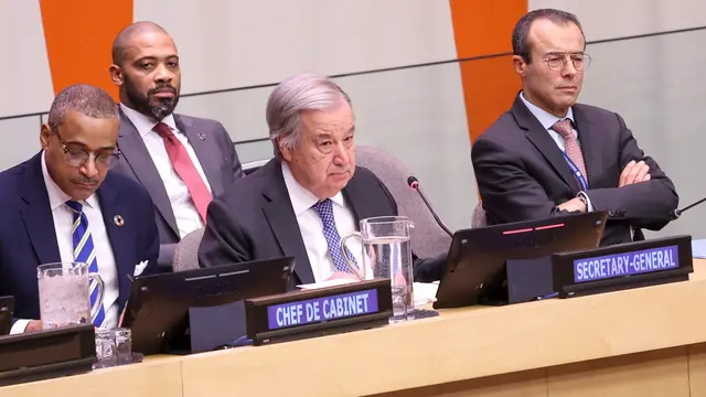 epa11877577 United Nations Secretary-General Antonio Guterres (C) speaks on recent Gaza developments during the Committee on the Exercise of the Inalienable Rights of the Palestinian People at United Nations Headquarters in New York, New York, USA, 05 February 2025. EPA/SARAH YENESEL