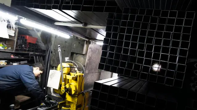 epa11887304 A South Korean laborer works in a small metal fabrication plant, in Seoul, South Korea, 11 February 2025. Trump ordered a 25 percent tariff on steel and aluminum imports on 10 February 2025. EPA/JEON HEON-KYUN