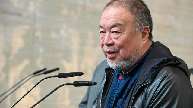 epa11709957 Chinese artist Ai Weiwei addresses the audience during the unveiling of the exhibition titled 'Ai Weiwei. Don Quixote,' which is taking place at the Leon Contemporary Museum in Leon, Spain, 08 November 2024. This exhibition is scheduled to be open to the public from 09 November 2024 to 18 May 2025, showcasing works created throughout the last two decades of Weiwei's artistic journey. EPA/J.CASARES