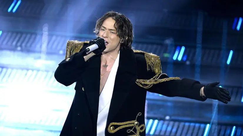 Sanremo 2025, prima serata: l'esibizione di Irama