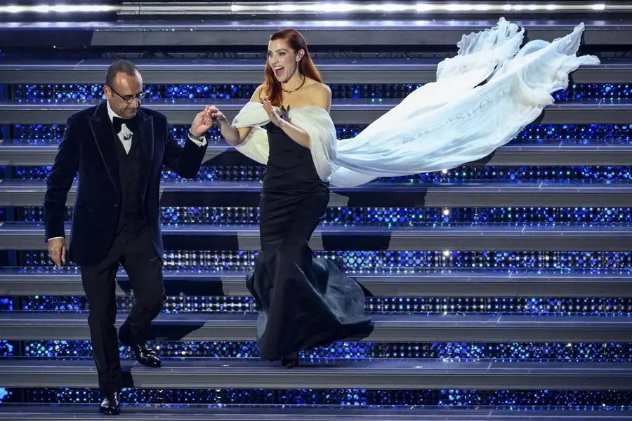 Sanremo 2025, gli scatti della prima serata