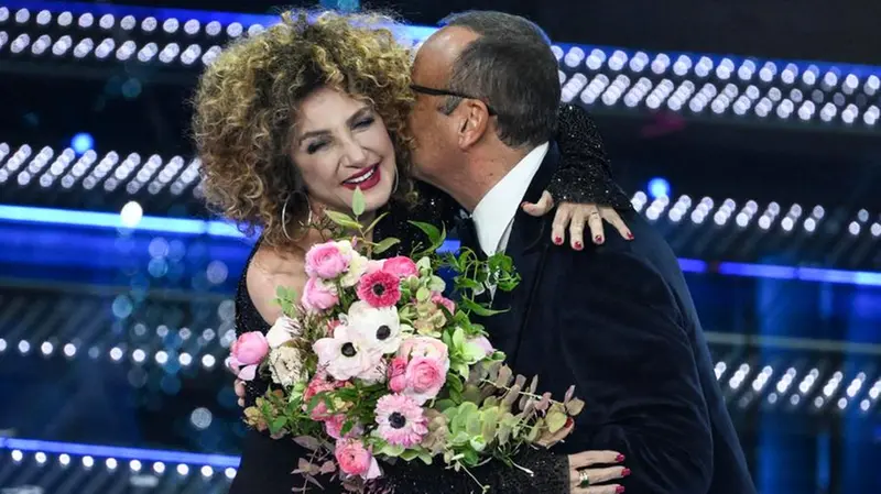 Sanremo 2025, prima serata: l'esibizione di Marcella Bella