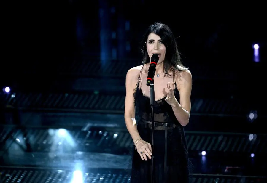 Sanremo 2025, prima serata: l'esibizione di Giorgia