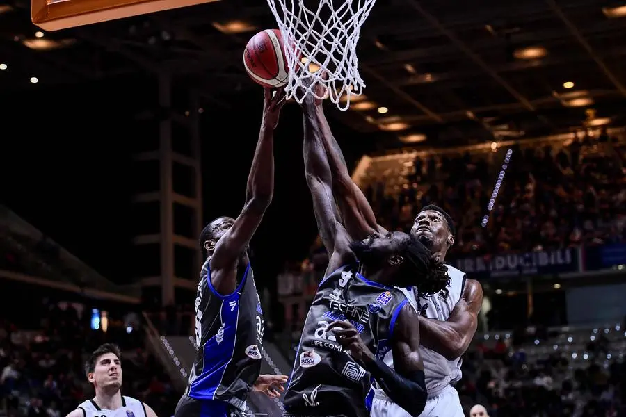 Coppa Italia: le immagini di Germani Brescia-Bertram Tortona