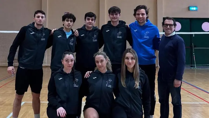 Il Chiari ha grandi ambizioni: qui la squadra in posa per una foto di gruppo - © www.giornaledibrescia.it