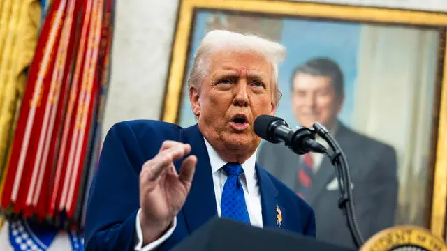 epa11891818 US President Donald Trump speaks to the media in the Oval Office of the White House in Washington, DC, USA, 12 February 2025. Trump spoke after the swearing in of his nominee for Director of National Intelligence Tulsi Gabbard. EPA/JIM LO SCALZO / POOL