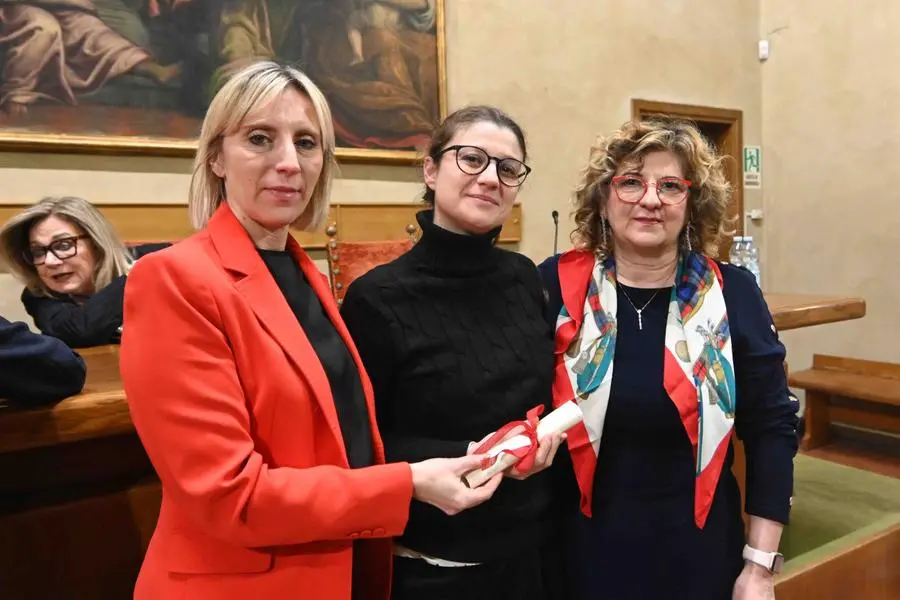 Le borse di studio consegnate dall'Associazione nazionale scuola italiana