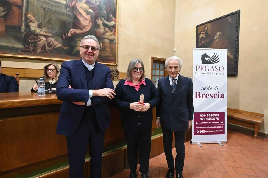 Le borse di studio consegnate dall'Associazione nazionale scuola italiana