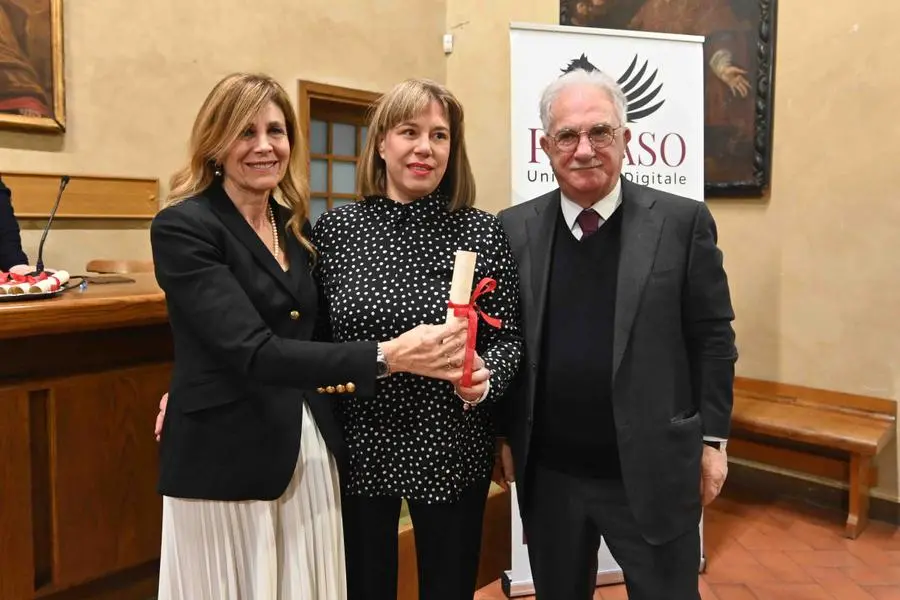 Le borse di studio consegnate dall'Associazione nazionale scuola italiana