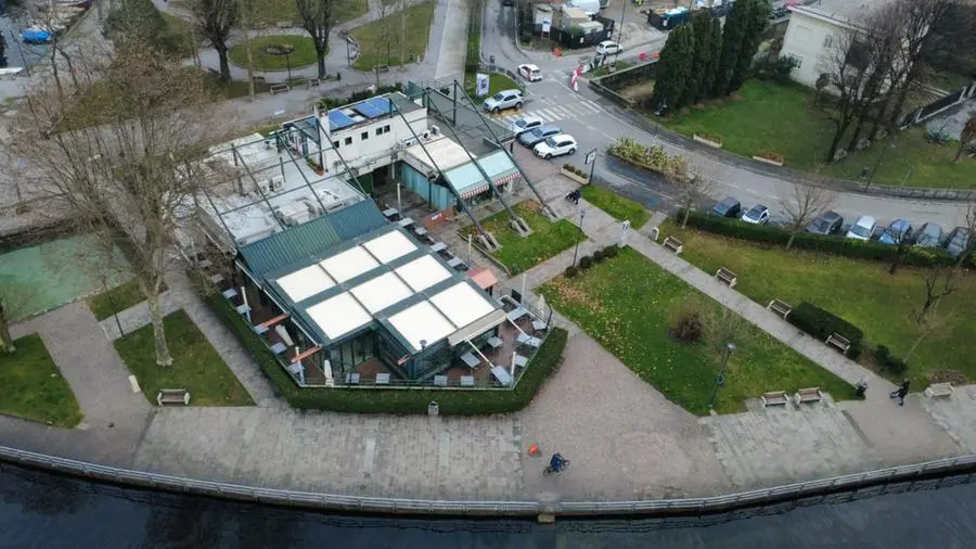 Il Lido dei platani a Iseo transennato