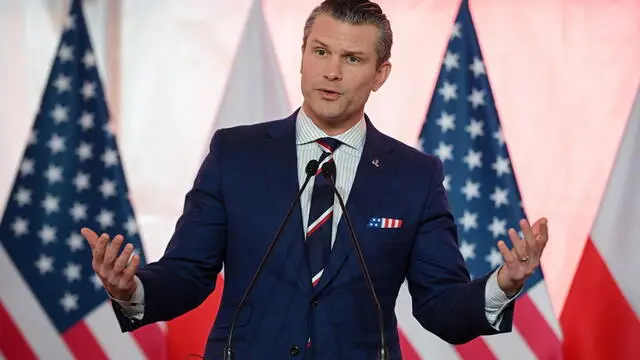 epaselect epa11895279 US Secretary of Defence Pete Hegseth attends a joint press conference with the Polish defence minister after their meeting at the Defence Ministry headquarters in Warsaw, Poland, 14 February 2025. EPA/Marcin Obara POLAND OUT