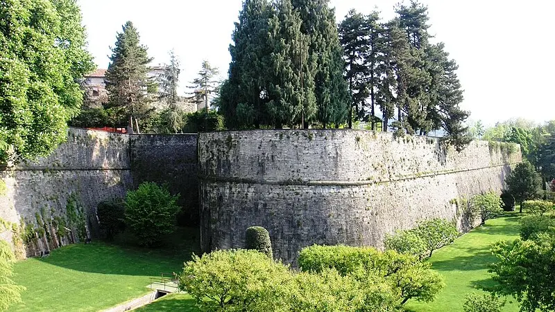 Bergamo Mura Veneziane, il baluardo di S. Agostino