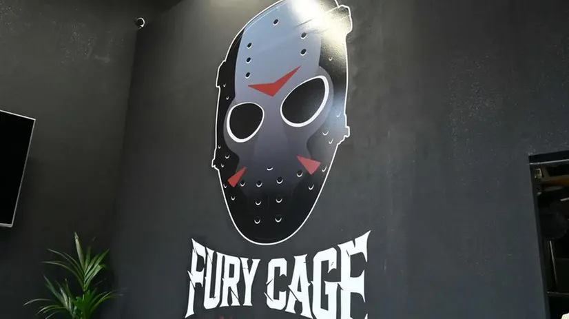 Apre «Fury Cage», la prima stanza della rabbia a Brescia