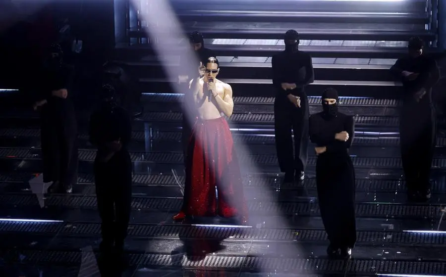 Sanremo 2025, l'esibizione di Mahmood