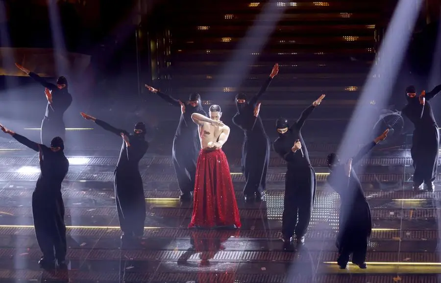 Sanremo 2025, gli scatti della serata delle cover e dei duetti