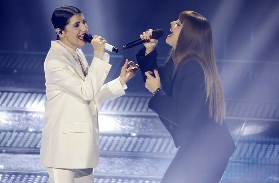 Sanremo 2025, il duetto di Giorgia e Annalisa