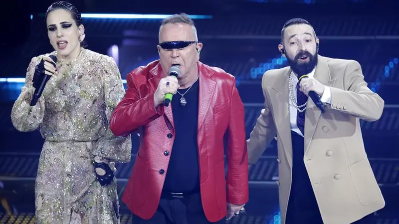 Sanremo 2025, Johnson Righeira con i Coma_Cose