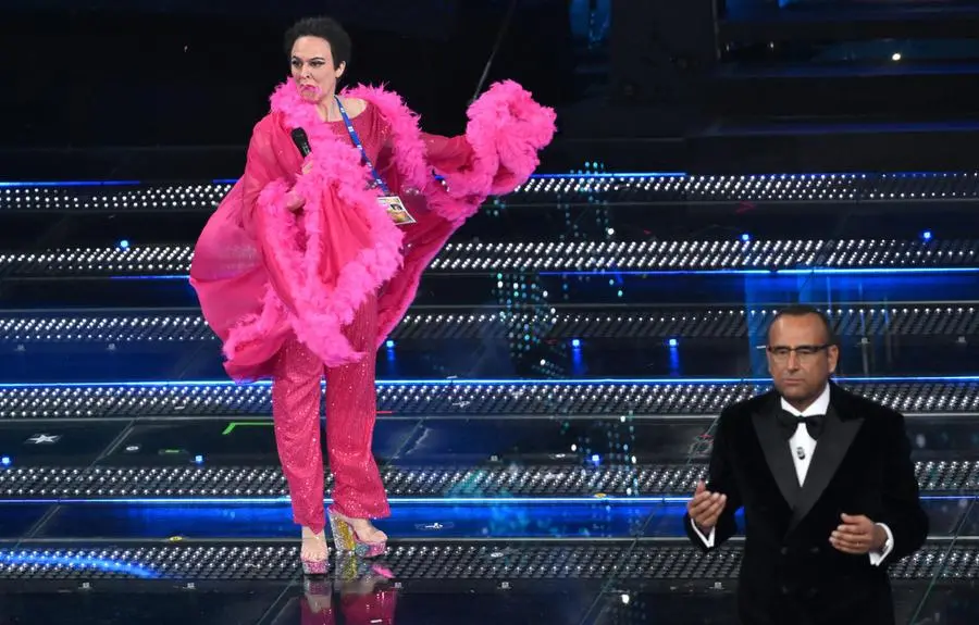 Sanremo 2025, le foto della seconda parte della finale