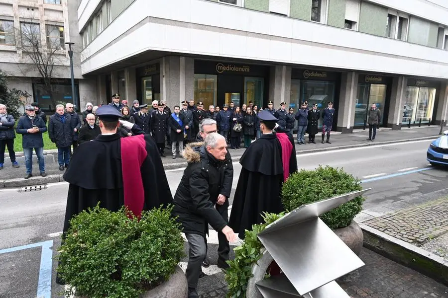 La commemorazione di Domenico Prosperi in via Gramsci