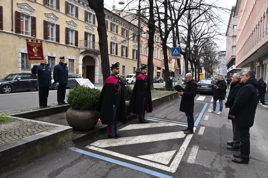 La commemorazione di Domenico Prosperi in via Gramsci