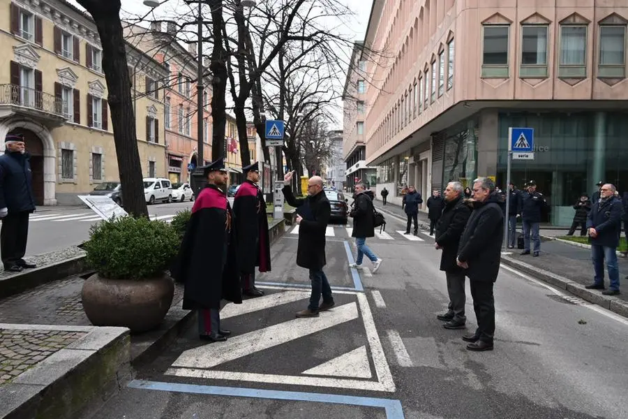 La commemorazione di Domenico Prosperi in via Gramsci