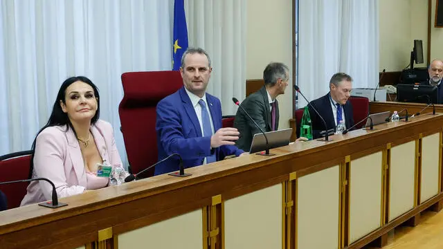 Daniela Di Maggio, madre di Giambattista Cutolo (con soprannome Giogio') e Alessandro Battilocchio a San Macuto durante audizione in commissione bicamerale d'inchiesta sul degrado delle cittàe delle periferie, Roma, 19 Febbraio 2025.ANSA/GIUSEPPE LAMI