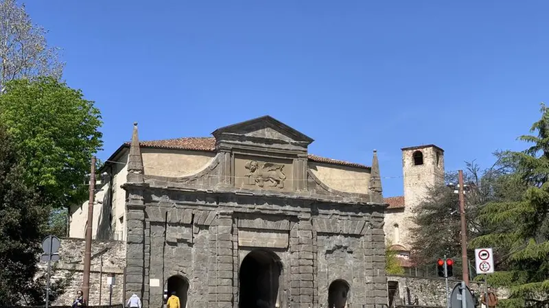 Il museo delle mura veneziane è ospitato all'interno della porta Sant'Agostino - Foto da www.visitbergamo.net